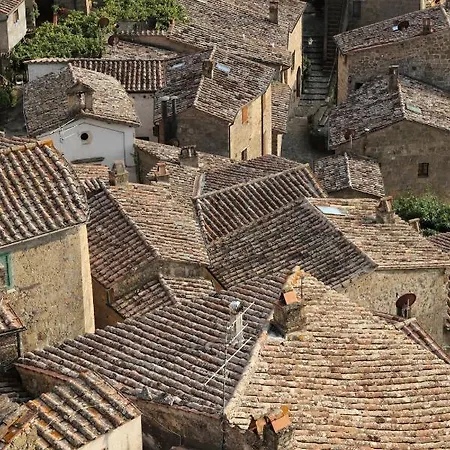 Casa Maria Magliano in Toscana