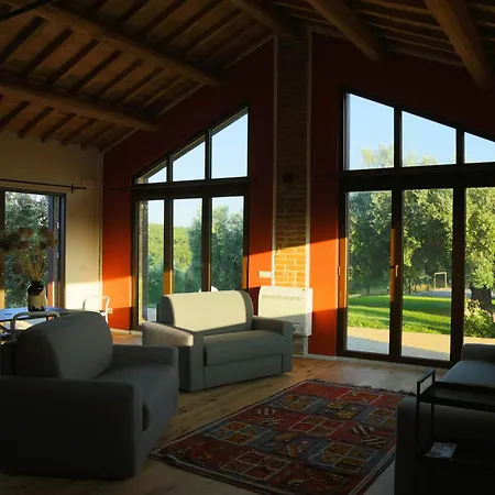 Casa Maria Magliano in Toscana